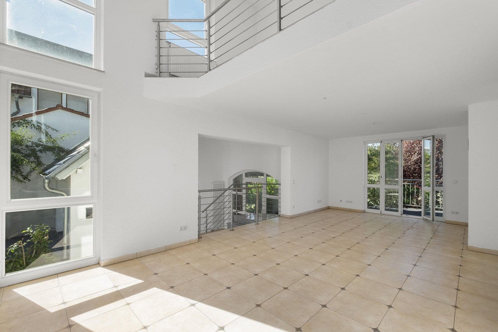Predaj domu 240 m², pozemok 397 m², Sinsheim, Bádensko-Wurttembersko Predaj domu 240 m², pozemok 397 m², Sinsheim, Bádensko-Wurttembersko