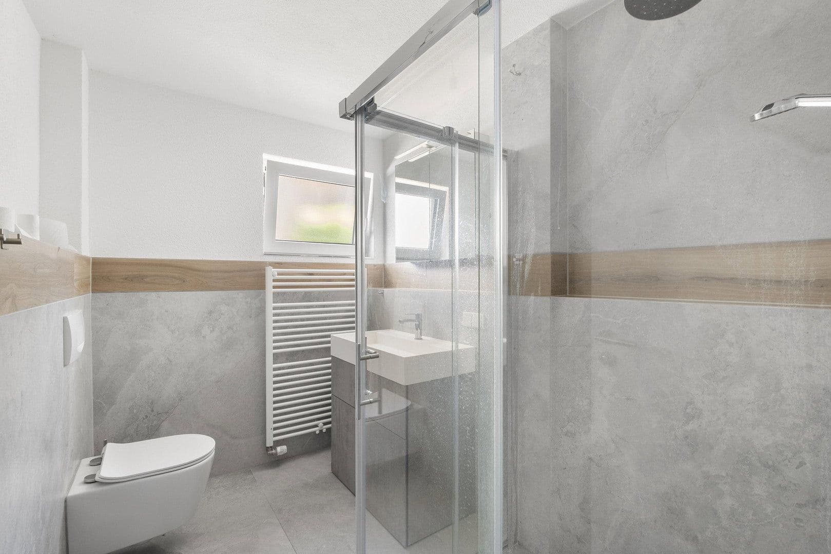 Predaj domu 240 m², pozemok 397 m², Sinsheim, Bádensko-Wurttembersko Predaj domu 240 m², pozemok 397 m², Sinsheim, Bádensko-Wurttembersko