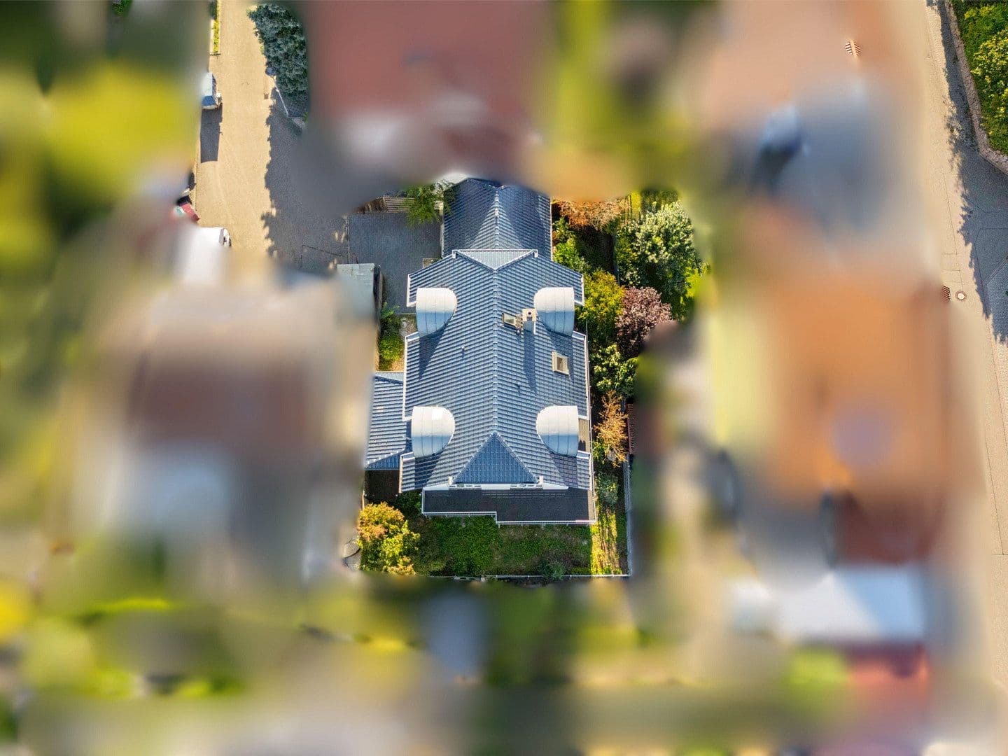 Predaj domu 240 m², pozemok 397 m², Sinsheim, Bádensko-Wurttembersko Predaj domu 240 m², pozemok 397 m², Sinsheim, Bádensko-Wurttembersko