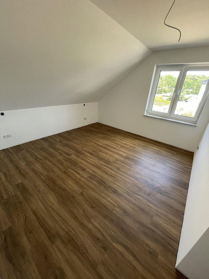 Prenájom domu 146 m², pozemok 447 m², Teupitz, Brandenbursko Prenájom domu 146 m², pozemok 447 m², Teupitz, Brandenbursko