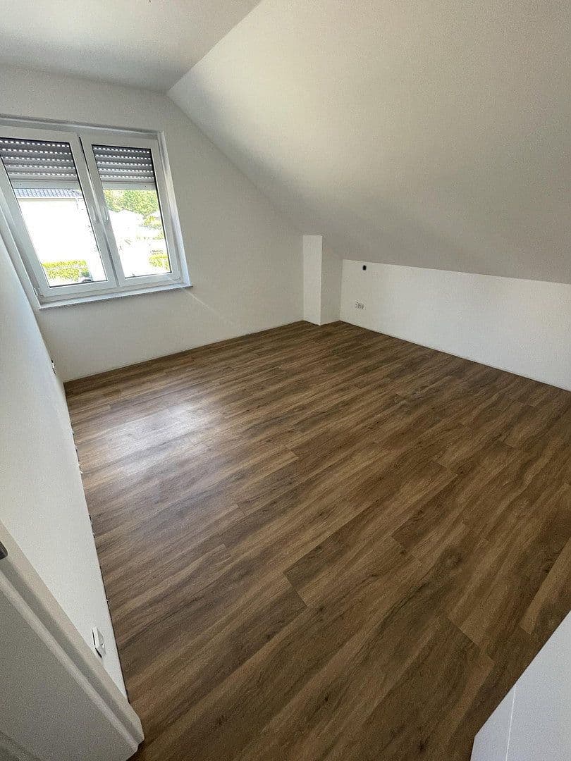 Prenájom domu 146 m², pozemok 447 m², Teupitz, Brandenbursko Prenájom domu 146 m², pozemok 447 m², Teupitz, Brandenbursko