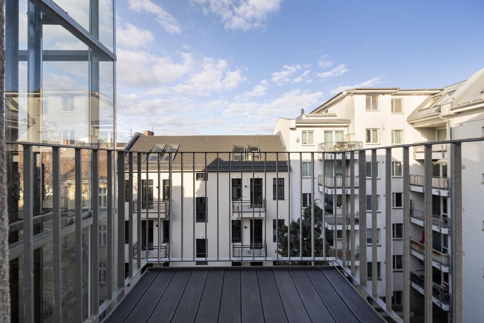Prenájom bytu 3-izbový 62 m², Schöneberger Straße 9, Berlin, Berlín Prenájom bytu 3-izbový 62 m², Schöneberger Straße 9, Berlin, Berlín