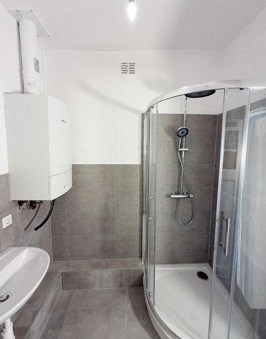 Predaj domu 613 m², pozemok 576 m², Wilhelmshaven, Dolné Sasko Predaj domu 613 m², pozemok 576 m², Wilhelmshaven, Dolné Sasko