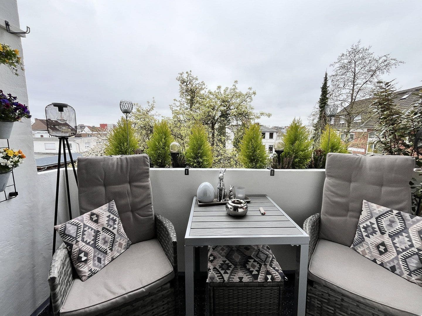 Predaj domu 613 m², pozemok 576 m², Wilhelmshaven, Dolné Sasko Predaj domu 613 m², pozemok 576 m², Wilhelmshaven, Dolné Sasko
