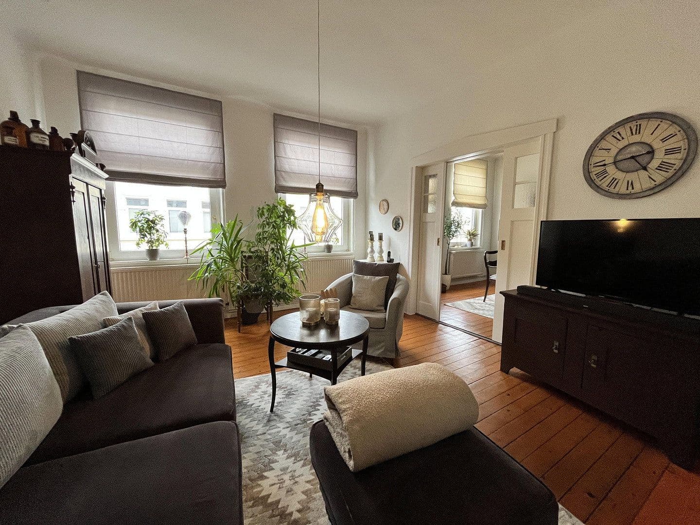 Predaj domu 613 m², pozemok 576 m², Wilhelmshaven, Dolné Sasko Predaj domu 613 m², pozemok 576 m², Wilhelmshaven, Dolné Sasko