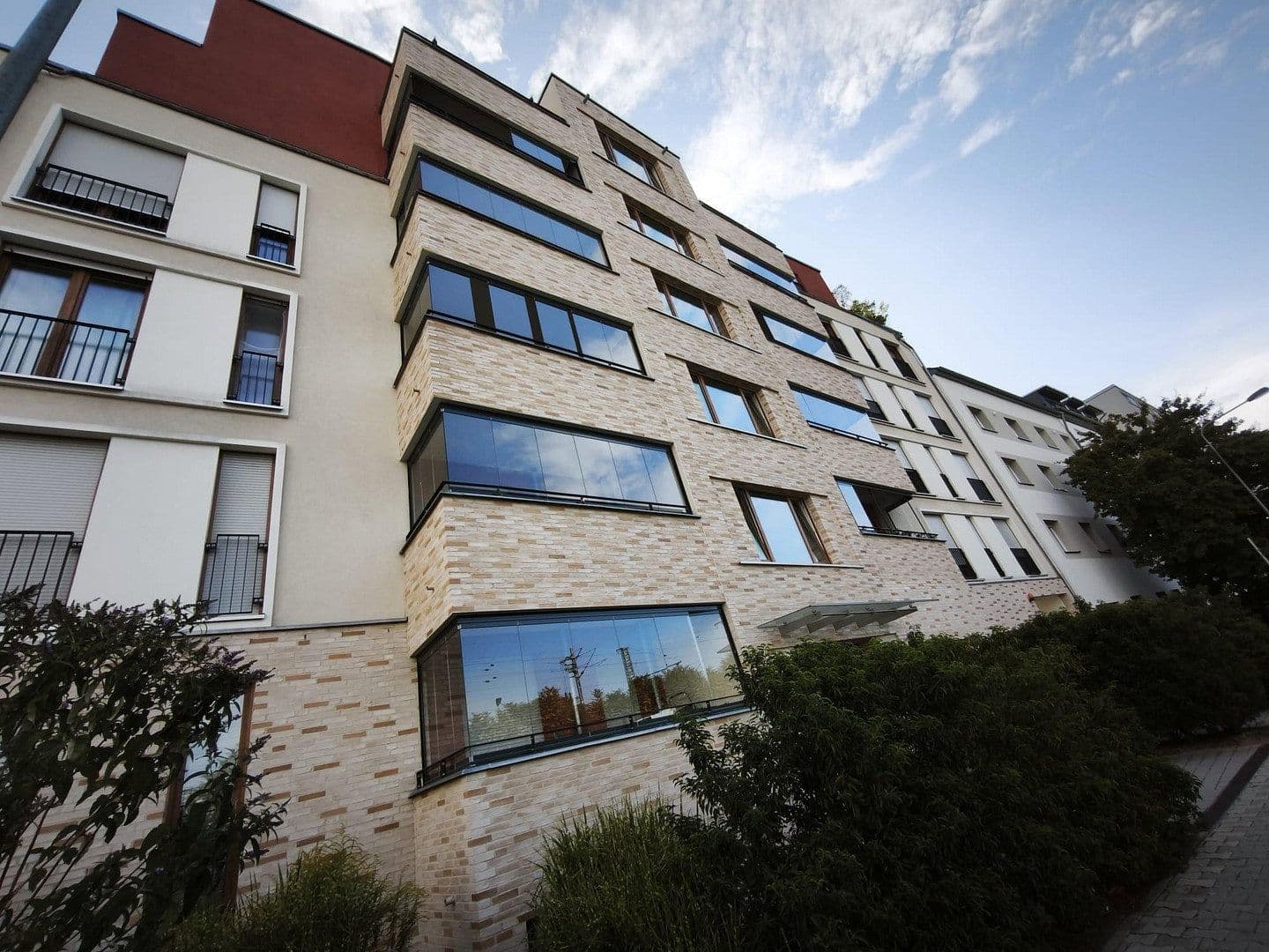 Prenájom bytu 2-izbový 51 m², Günderrodestr 25, Frankfurt am Main, Hesensko Prenájom bytu 2-izbový 51 m², Günderrodestr 25, Frankfurt am Main, Hesensko