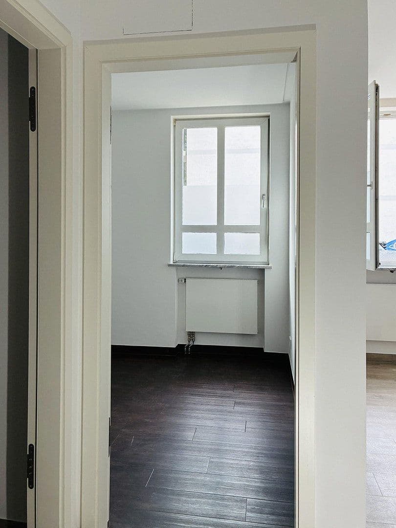 Prenájom kancelárie 145 m², Pienzenauserstr. 14, München, Bavorsko Prenájom kancelárie 145 m², Pienzenauserstr. 14, München, Bavorsko