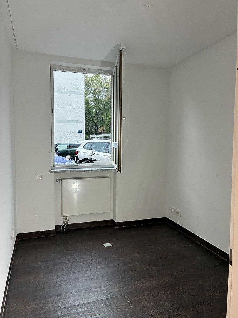 Prenájom kancelárie 145 m², Pienzenauserstr. 14, München, Bavorsko Prenájom kancelárie 145 m², Pienzenauserstr. 14, München, Bavorsko