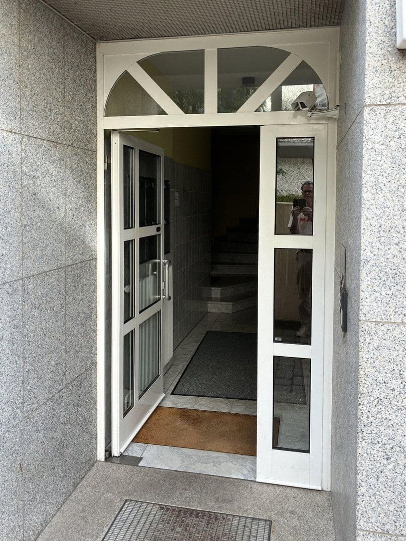 Prenájom kancelárie 145 m², Pienzenauserstr. 14, München, Bavorsko Prenájom kancelárie 145 m², Pienzenauserstr. 14, München, Bavorsko