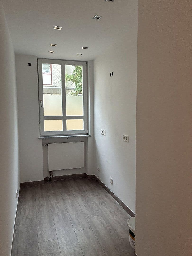 Prenájom kancelárie 145 m², Pienzenauserstr. 14, München, Bavorsko Prenájom kancelárie 145 m², Pienzenauserstr. 14, München, Bavorsko