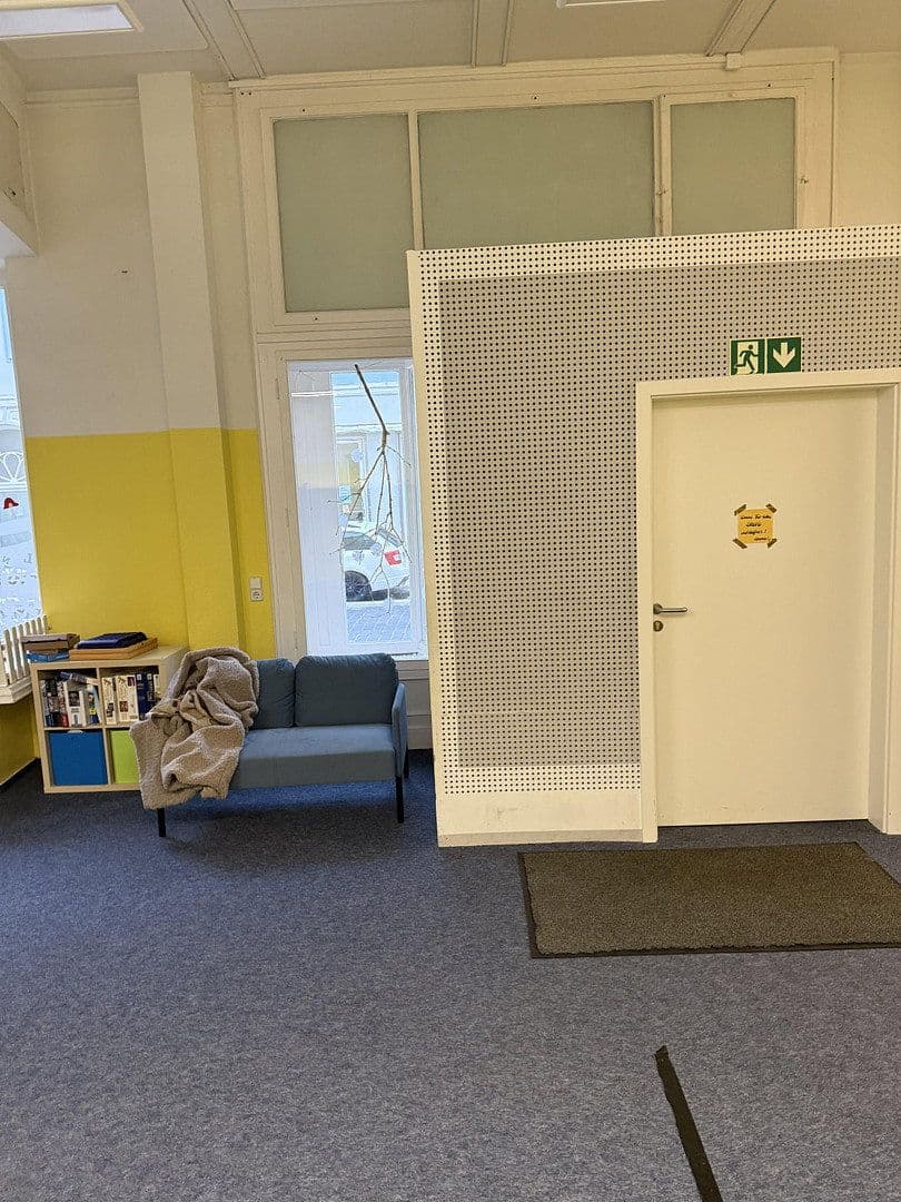 Prenájom kancelárie 155 m², Wartlaustraße 3, Neubrandenburg, Meklenbursko-Predpomoransko Prenájom kancelárie 155 m², Wartlaustraße 3, Neubrandenburg, Meklenbursko-Predpomoransko