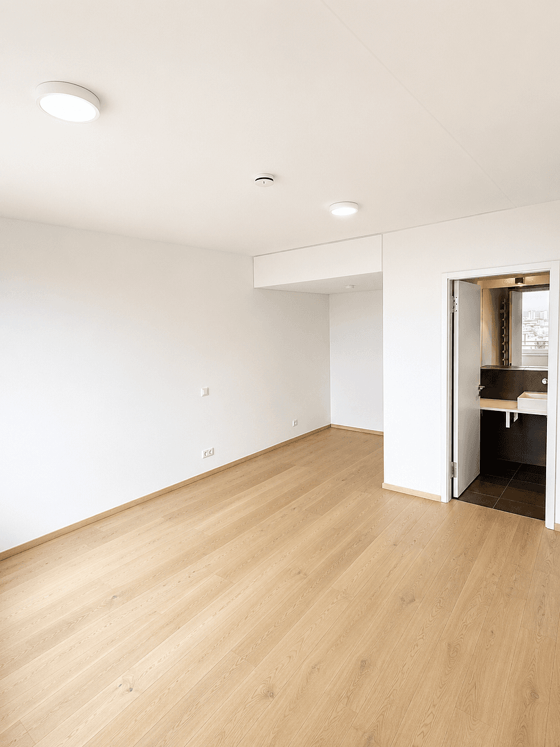 Predaj bytu 3-izbový 170 m², Europa-Allee 103, Frankfurt am Main, Hesensko Predaj bytu 3-izbový 170 m², Europa-Allee 103, Frankfurt am Main, Hesensko