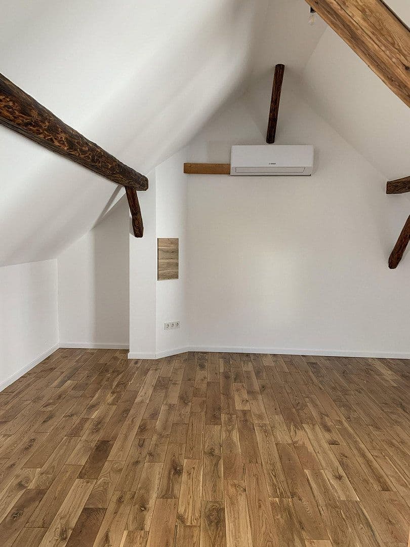 Prenájom bytu 2-izbový 46 m², Traben-Trarbach, Porýnie-Falcko Prenájom bytu 2-izbový 46 m², Traben-Trarbach, Porýnie-Falcko