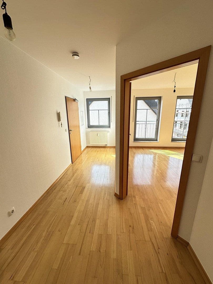 Prenájom bytu 2-izbový 74 m², Schweich, Porýnie-Falcko Prenájom bytu 2-izbový 74 m², Schweich, Porýnie-Falcko
