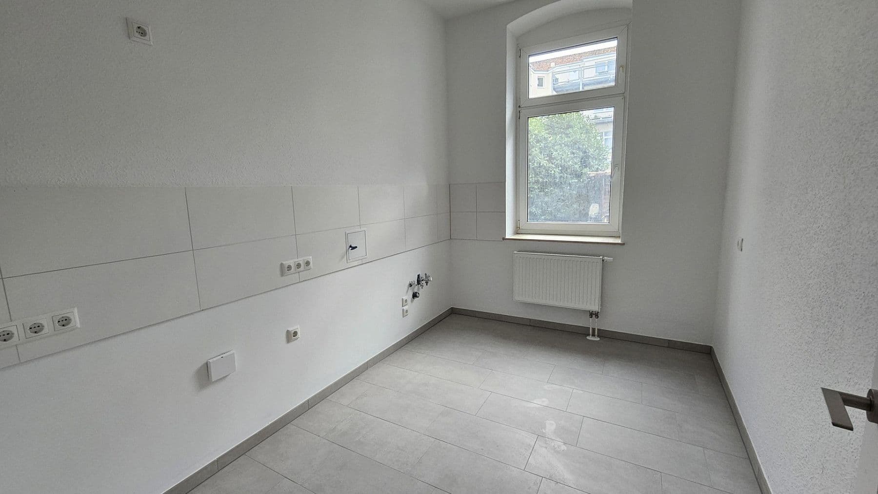 Prenájom bytu 3-izbový 56 m², Magedburg, Sasko-Anhaltsko Prenájom bytu 3-izbový 56 m², Magedburg, Sasko-Anhaltsko