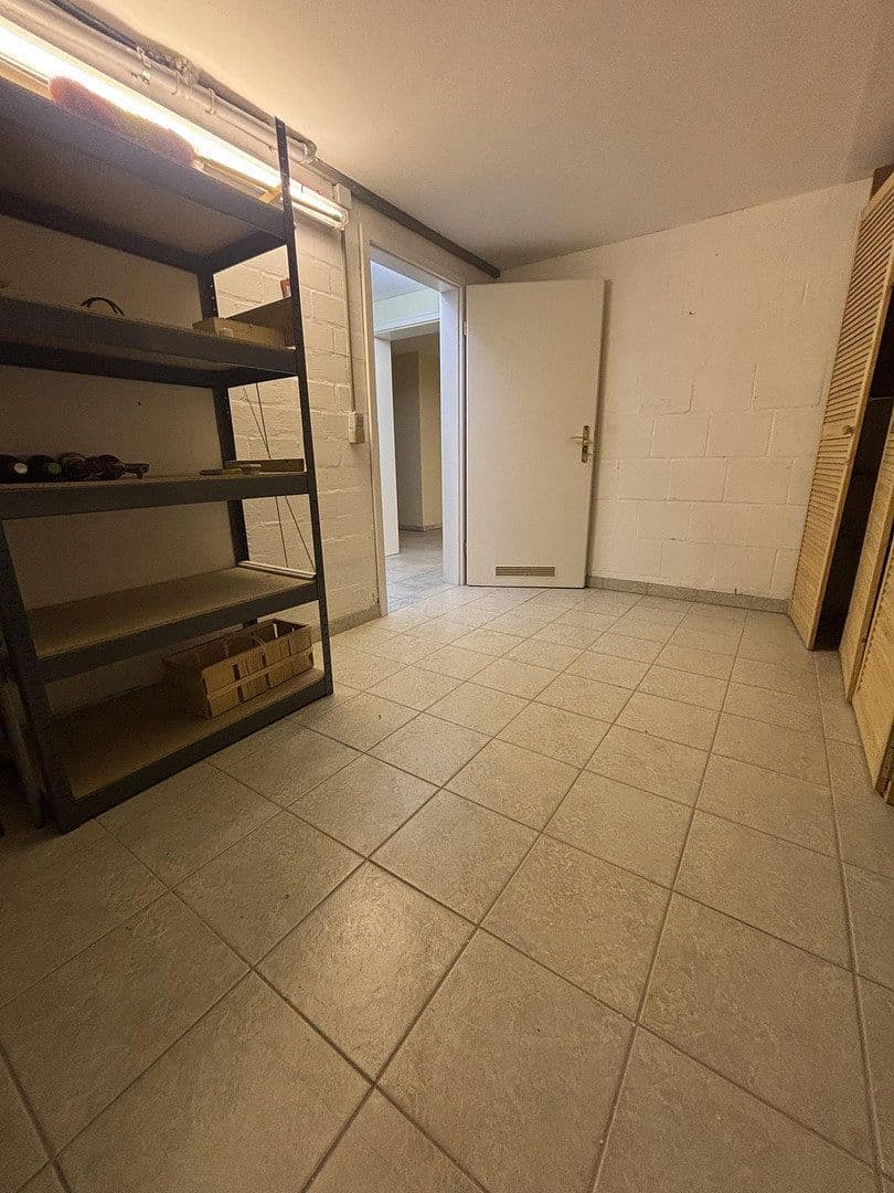 Predaj domu 190 m², pozemok 1.200 m², Frellstedt, Dolné Sasko Predaj domu 190 m², pozemok 1.200 m², Frellstedt, Dolné Sasko
