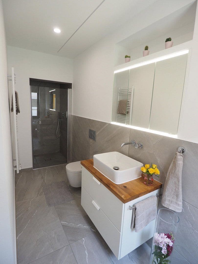 Prenájom bytu 2-izbový 43 m², Heilbronn, Bádensko-Wurttembersko Prenájom bytu 2-izbový 43 m², Heilbronn, Bádensko-Wurttembersko