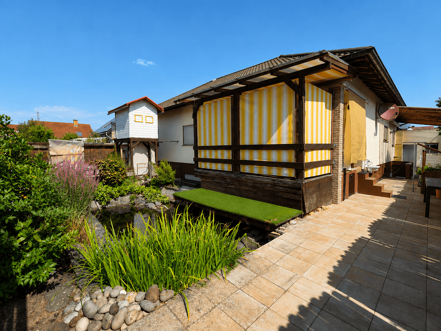 Predaj domu 186 m², pozemok 473 m², Germersheim, Porýnie-Falcko Predaj domu 186 m², pozemok 473 m², Germersheim, Porýnie-Falcko