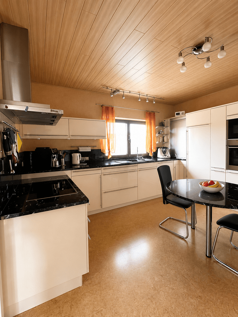 Predaj domu 186 m², pozemok 473 m², Germersheim, Porýnie-Falcko Predaj domu 186 m², pozemok 473 m², Germersheim, Porýnie-Falcko