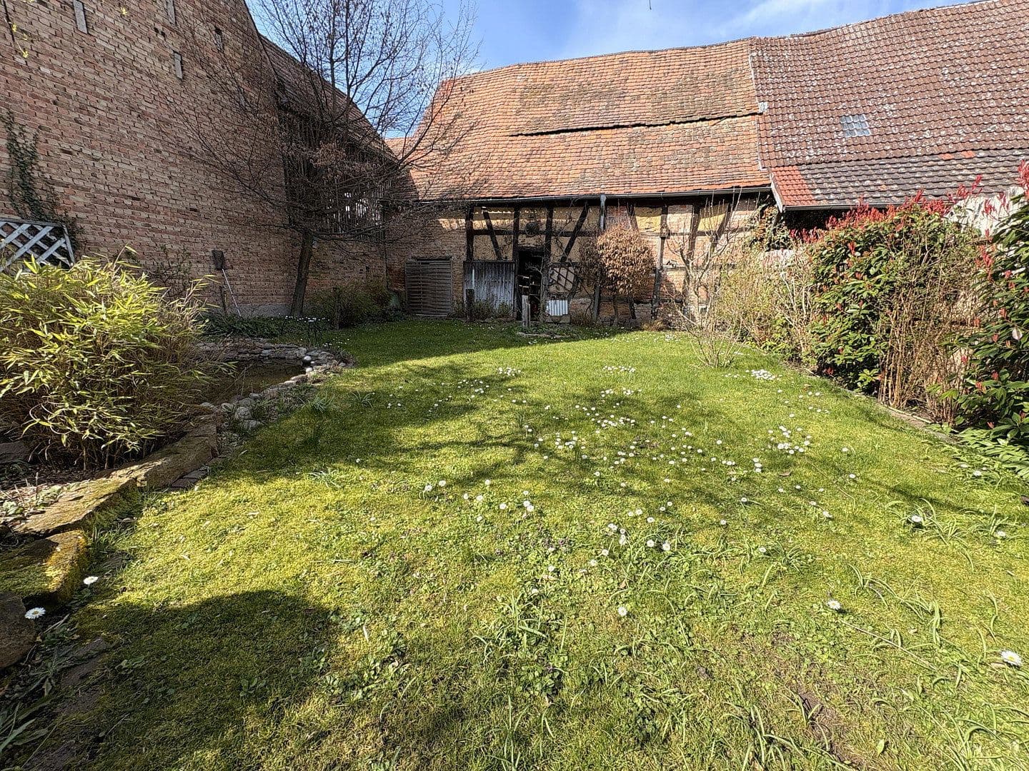 Predaj domu 170 m², pozemok 756 m², Harthausen, Porýnie-Falcko Predaj domu 170 m², pozemok 756 m², Harthausen, Porýnie-Falcko