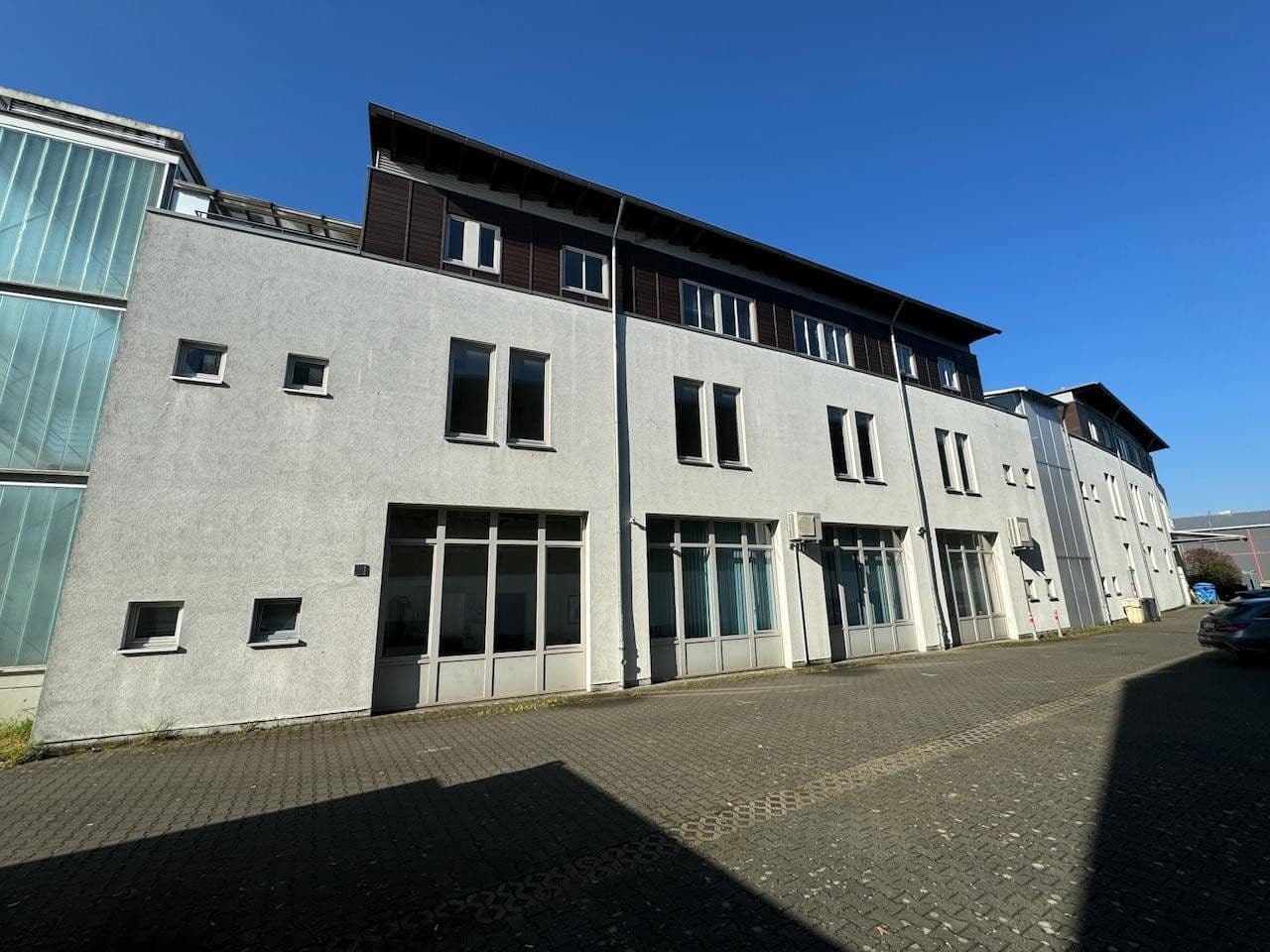 Predaj kancelárie 1.205 m², Vereinsstrasse 44, Neuss, Severné Porýnie - Westfálsko Predaj kancelárie 1.205 m², Vereinsstrasse 44, Neuss, Severné Porýnie - Westfálsko