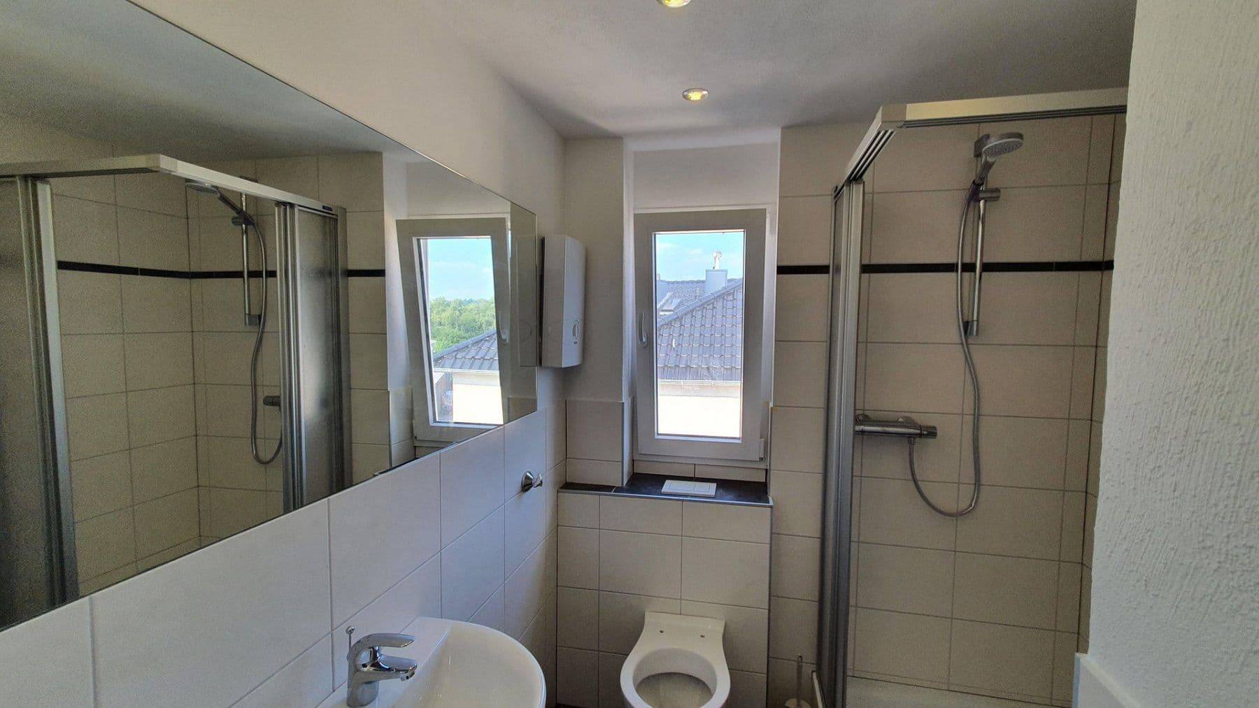 Predaj domu 511 m², pozemok 413 m², Solingen, Severné Porýnie - Westfálsko Predaj domu 511 m², pozemok 413 m², Solingen, Severné Porýnie - Westfálsko