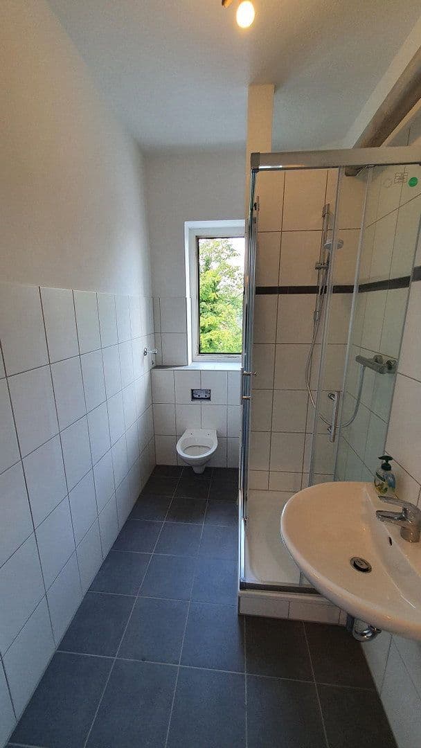 Predaj domu 511 m², pozemok 413 m², Solingen, Severné Porýnie - Westfálsko Predaj domu 511 m², pozemok 413 m², Solingen, Severné Porýnie - Westfálsko