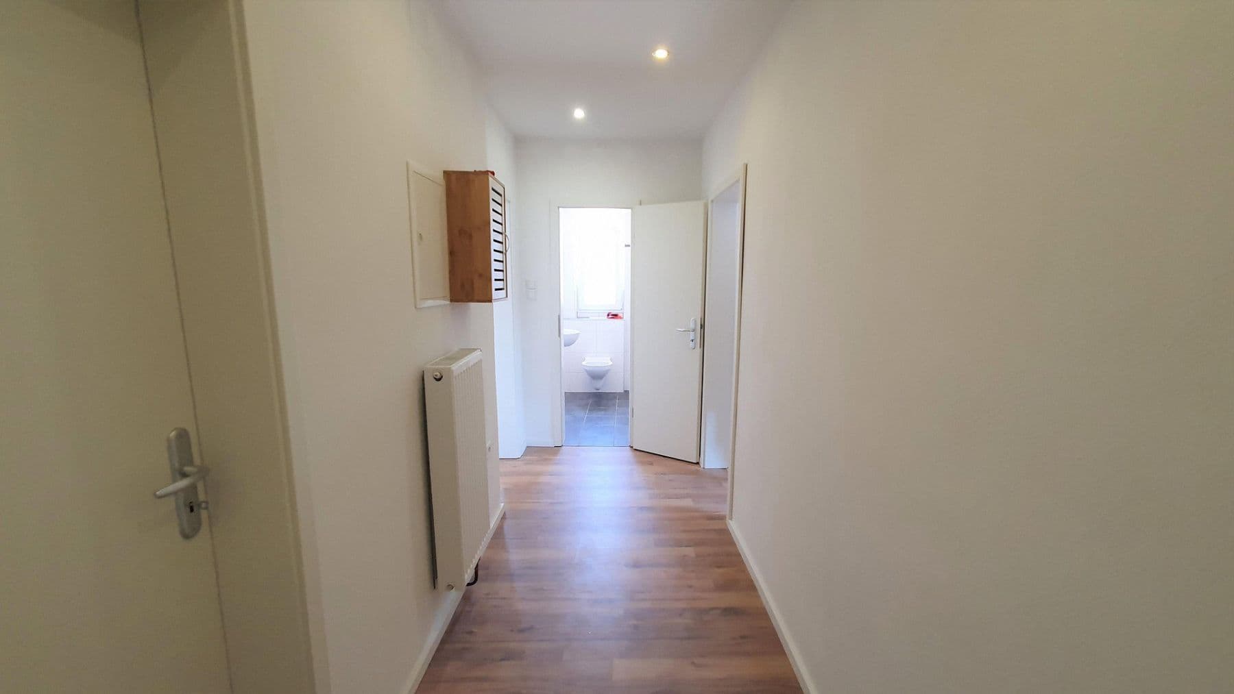 Predaj domu 511 m², pozemok 413 m², Solingen, Severné Porýnie - Westfálsko Predaj domu 511 m², pozemok 413 m², Solingen, Severné Porýnie - Westfálsko