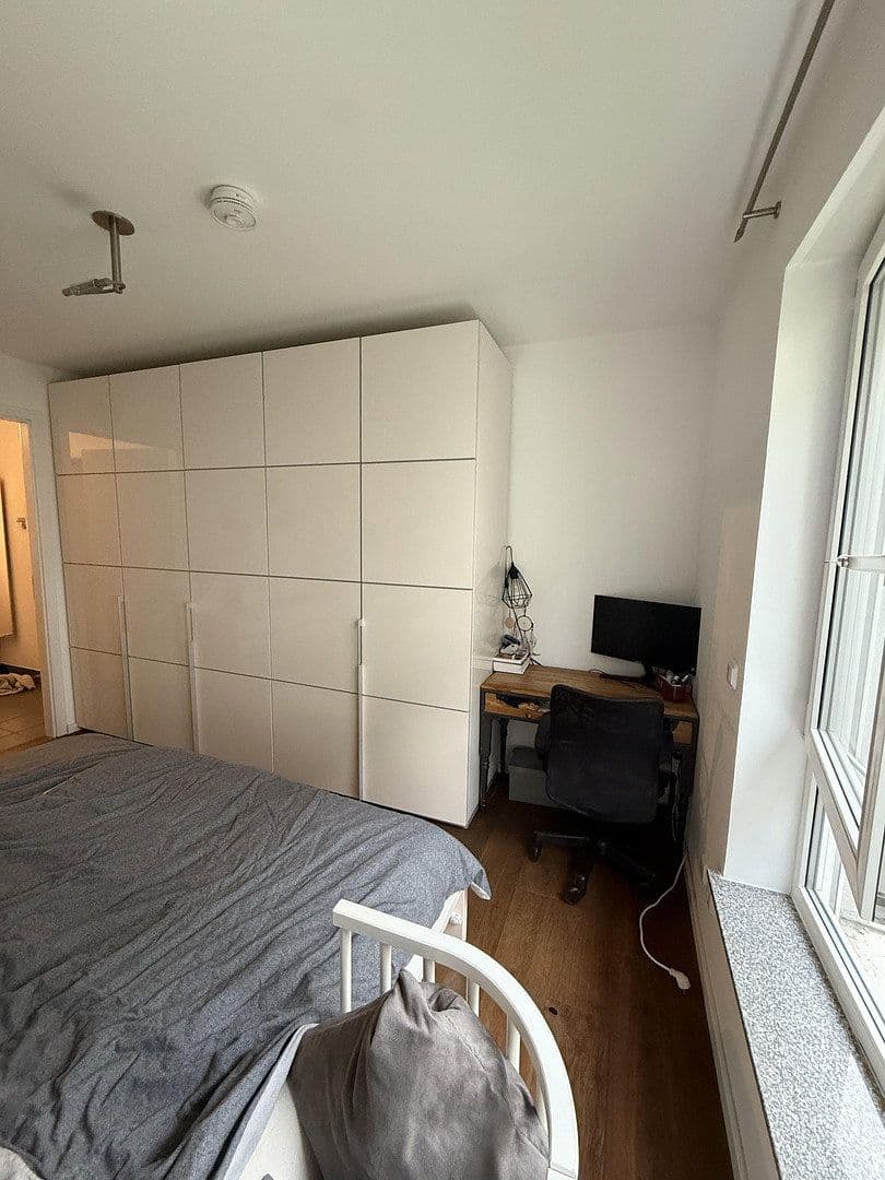 Prenájom bytu 2-izbový 71 m², Frankfurt am Main, Hesensko Prenájom bytu 2-izbový 71 m², Frankfurt am Main, Hesensko