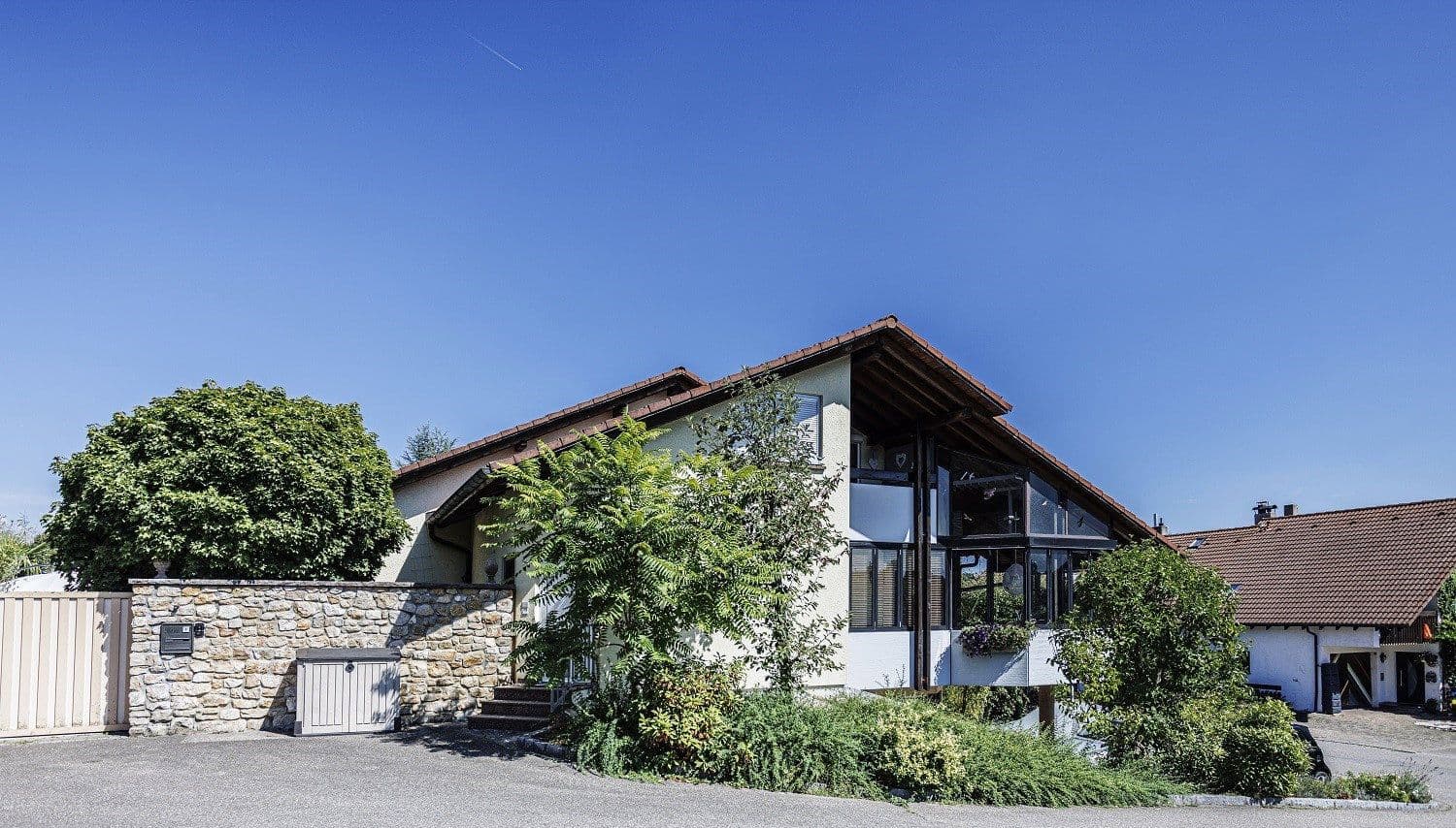 Predaj domu 406 m², pozemok 631 m², Rheinfelden (Baden), Bádensko-Wurttembersko Predaj domu 406 m², pozemok 631 m², Rheinfelden (Baden), Bádensko-Wurttembersko