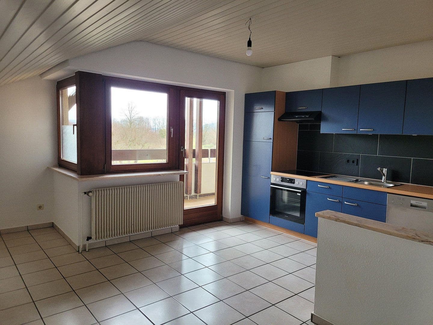 Predaj domu 406 m², pozemok 631 m², Rheinfelden (Baden), Bádensko-Wurttembersko Predaj domu 406 m², pozemok 631 m², Rheinfelden (Baden), Bádensko-Wurttembersko