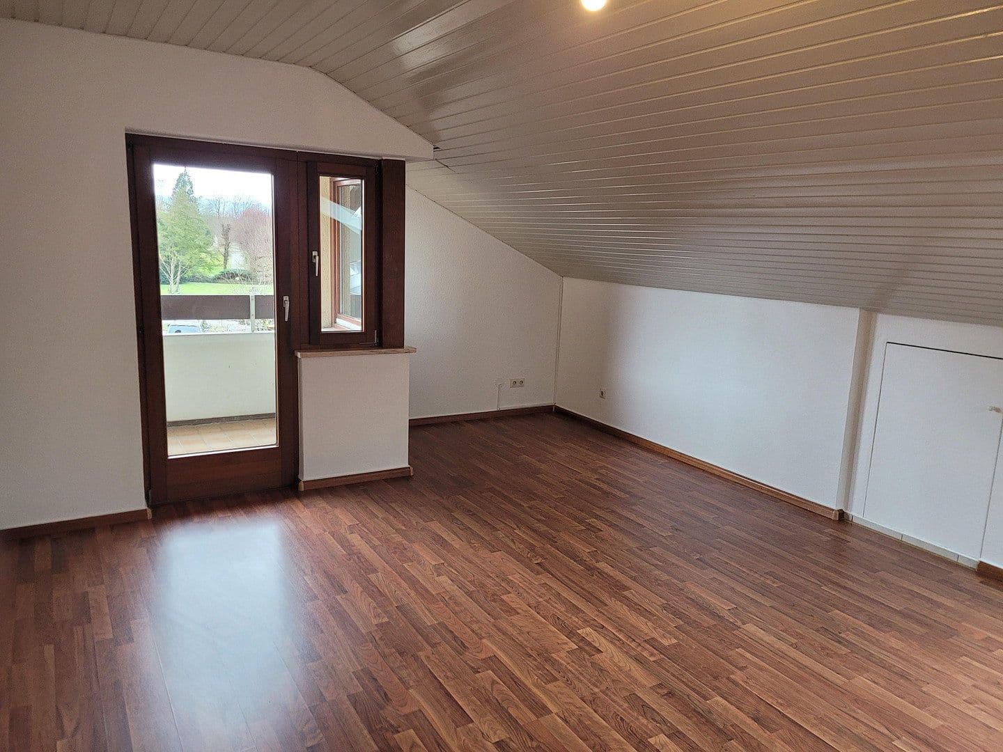 Predaj domu 406 m², pozemok 631 m², Rheinfelden (Baden), Bádensko-Wurttembersko Predaj domu 406 m², pozemok 631 m², Rheinfelden (Baden), Bádensko-Wurttembersko