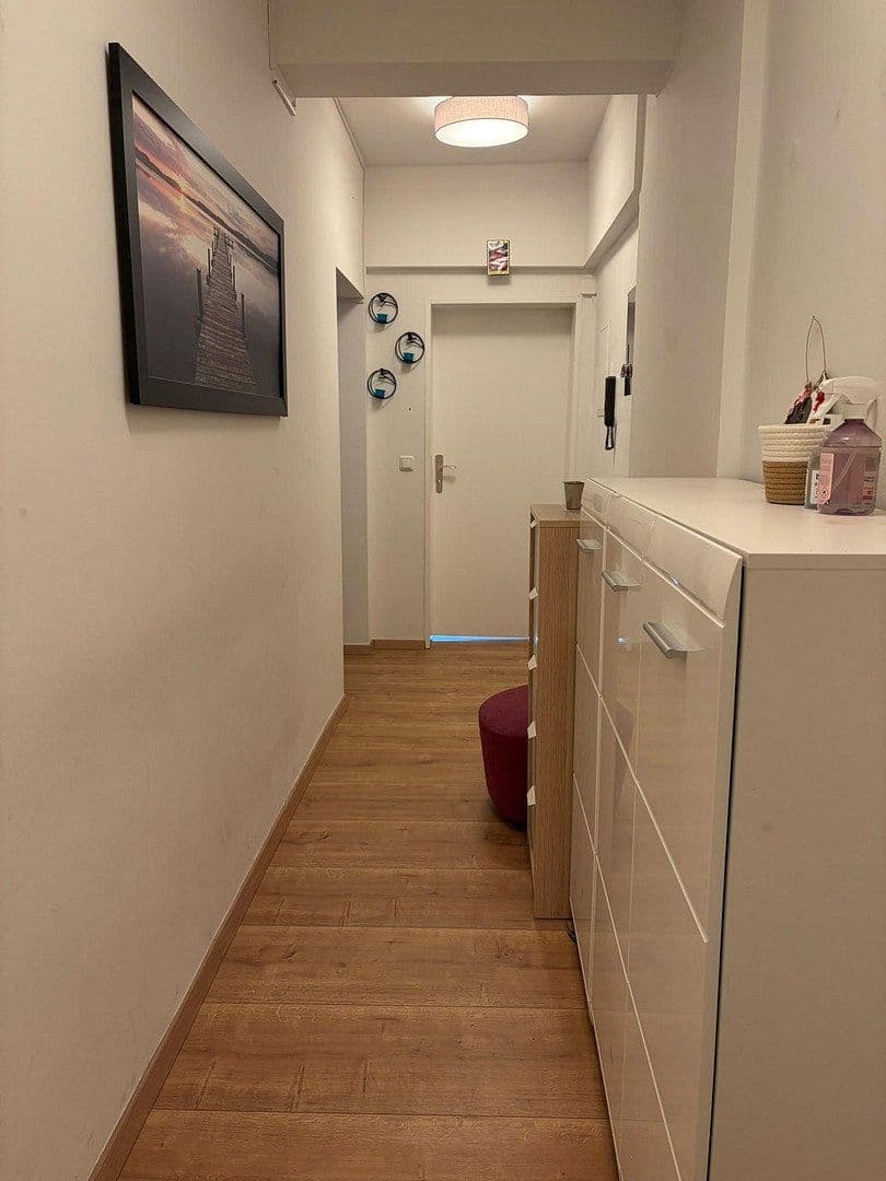 Prenájom bytu 4-izbový 135 m², Louisenstraße 69, Bad Homburg vor der Höhe, Hesensko Prenájom bytu 4-izbový 135 m², Louisenstraße 69, Bad Homburg vor der Höhe, Hesensko