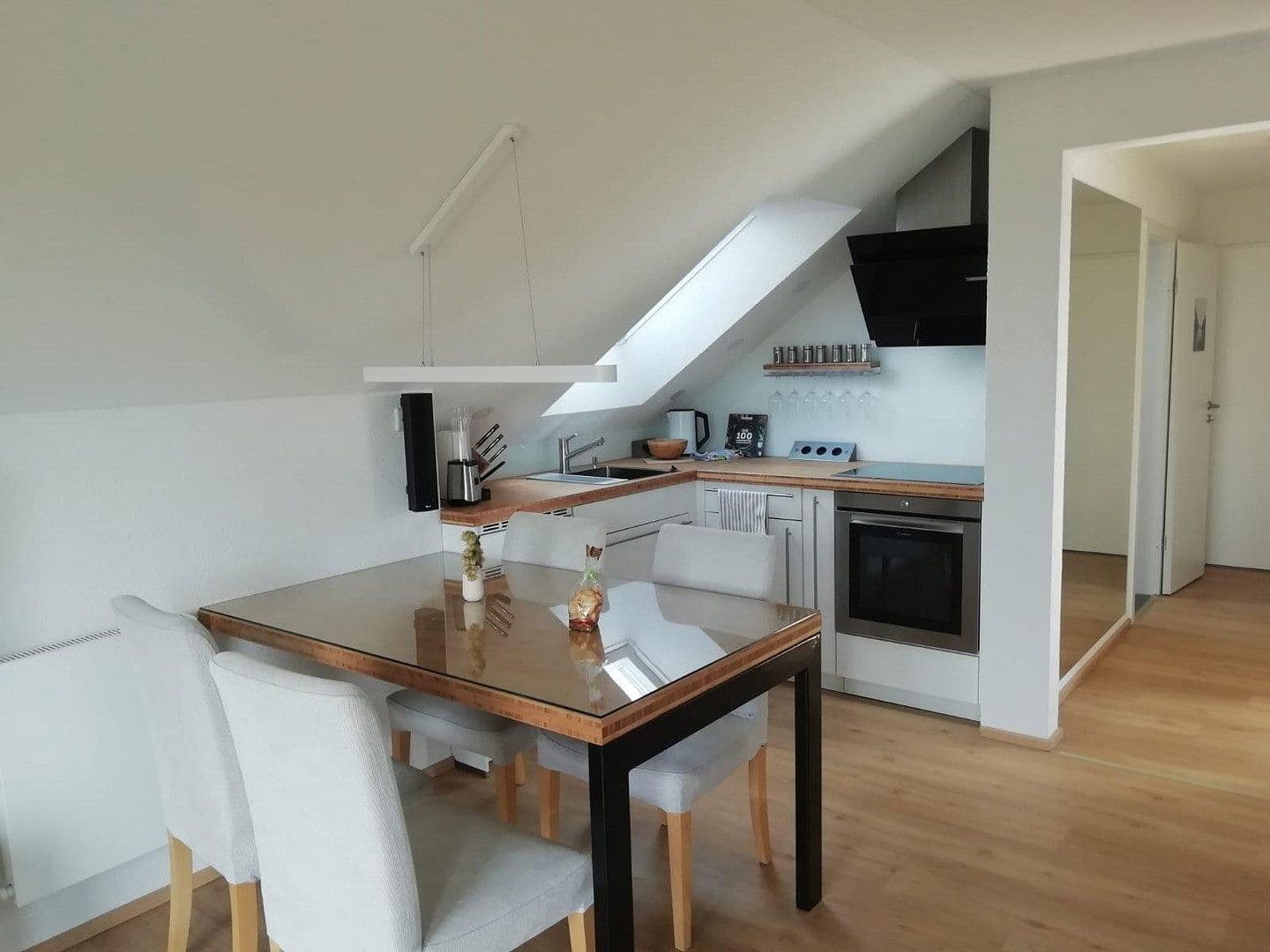 Predaj bytu 2-izbový 45 m², Schwäbisch Hall, Bádensko-Wurttembersko Predaj bytu 2-izbový 45 m², Schwäbisch Hall, Bádensko-Wurttembersko