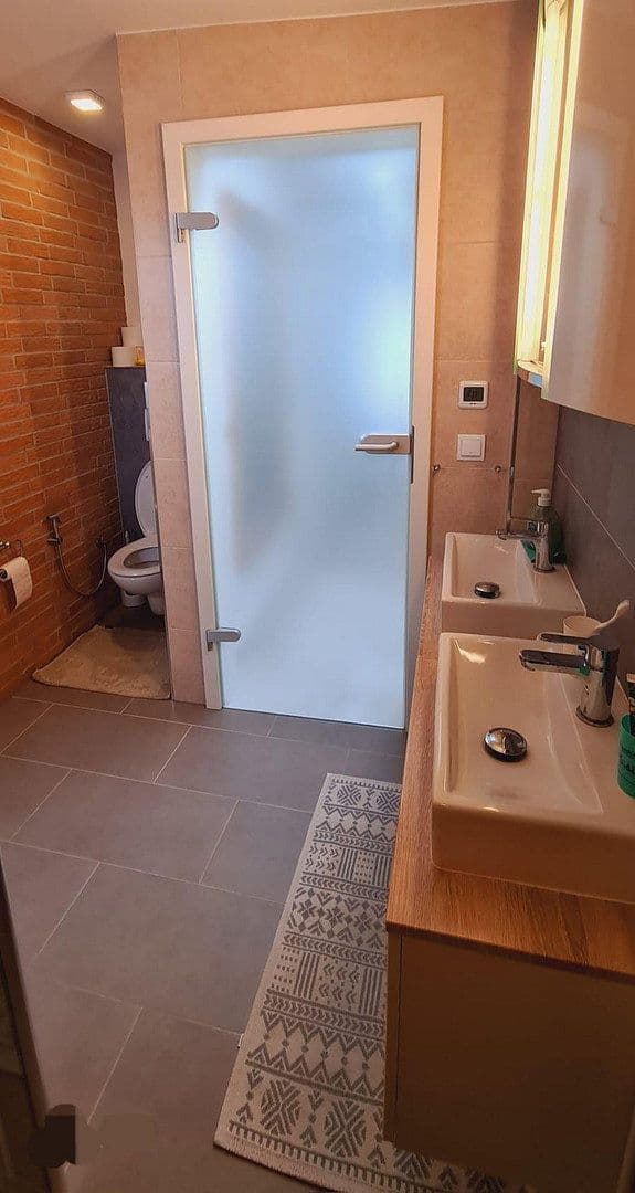 Predaj domu 142 m², pozemok 335 m², Algermissen, Dolné Sasko Predaj domu 142 m², pozemok 335 m², Algermissen, Dolné Sasko