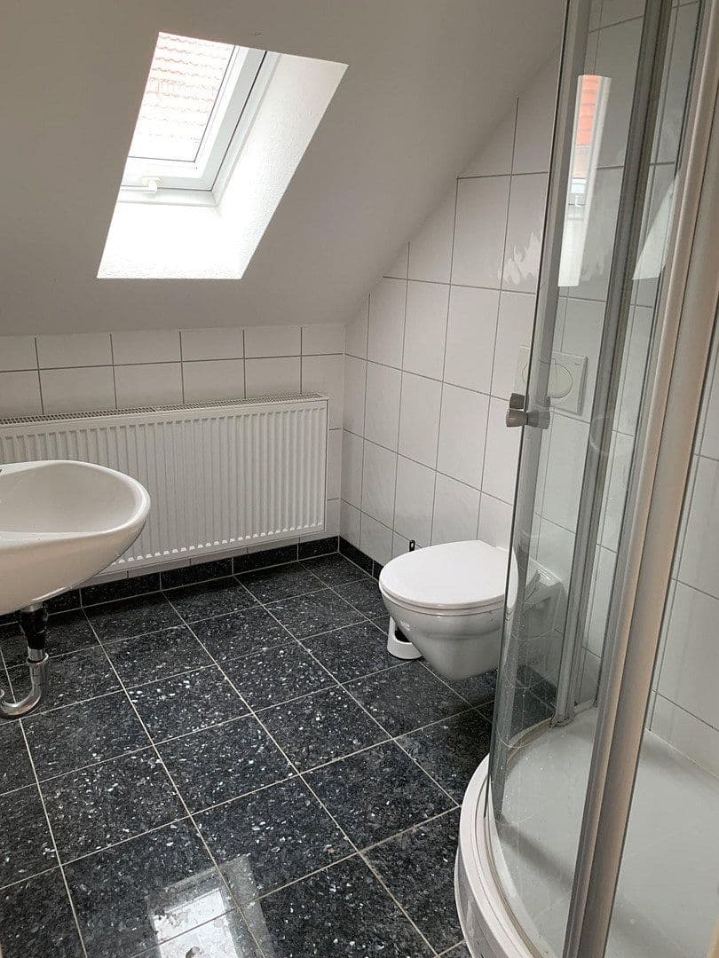 Prenájom domu 95 m², pozemok 150 m², Eschborn, Hesensko Prenájom domu 95 m², pozemok 150 m², Eschborn, Hesensko