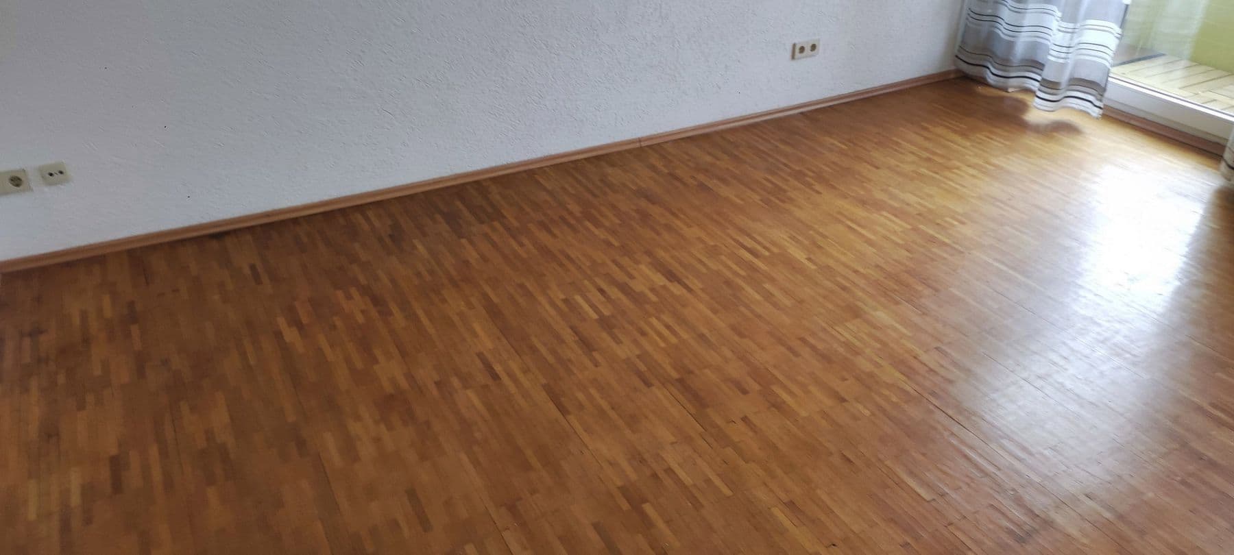 Prenájom bytu 3-izbový 64 m², Feldstr.1, Karlsruhe, Bádensko-Wurttembersko Prenájom bytu 3-izbový 64 m², Feldstr.1, Karlsruhe, Bádensko-Wurttembersko