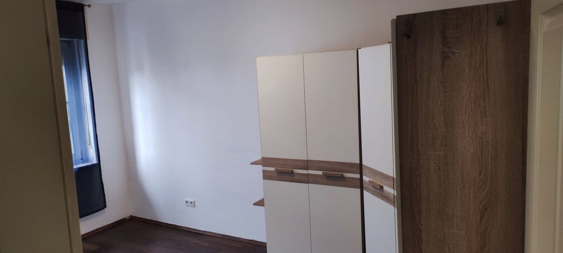 Prenájom bytu 3-izbový 64 m², Feldstr.1, Karlsruhe, Bádensko-Wurttembersko Prenájom bytu 3-izbový 64 m², Feldstr.1, Karlsruhe, Bádensko-Wurttembersko