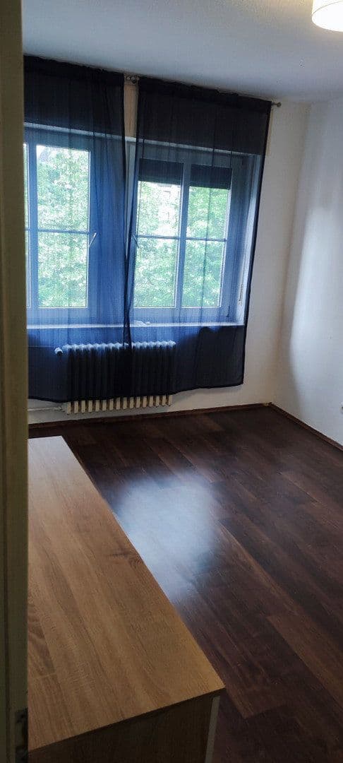 Prenájom bytu 3-izbový 64 m², Feldstr.1, Karlsruhe, Bádensko-Wurttembersko Prenájom bytu 3-izbový 64 m², Feldstr.1, Karlsruhe, Bádensko-Wurttembersko