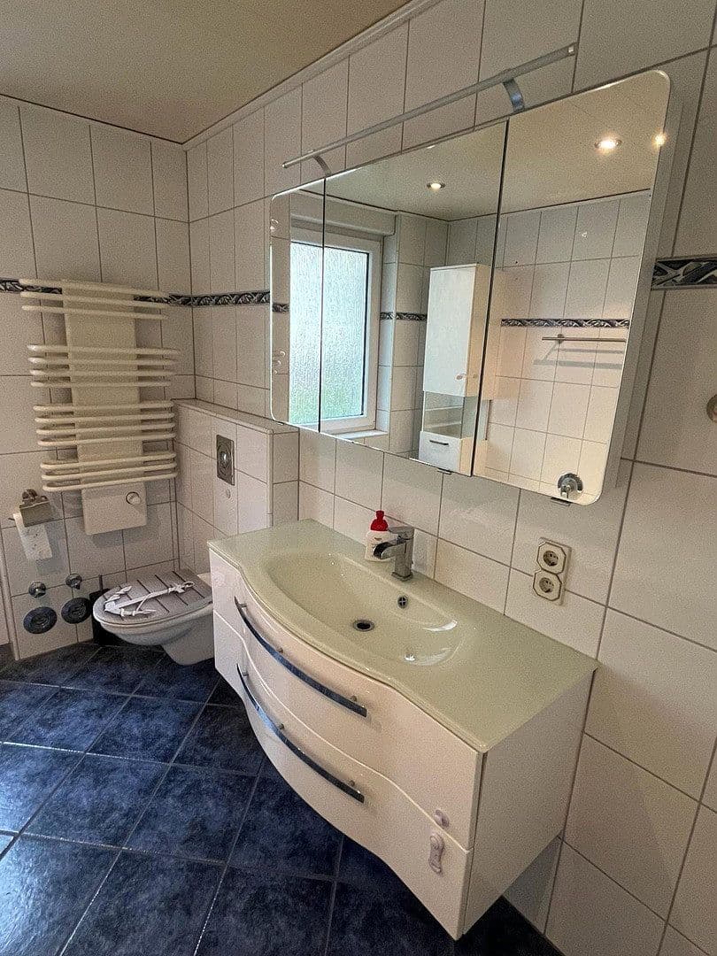 Prenájom bytu 2-izbový 100 m², Dortmund, Severné Porýnie - Westfálsko Prenájom bytu 2-izbový 100 m², Dortmund, Severné Porýnie - Westfálsko