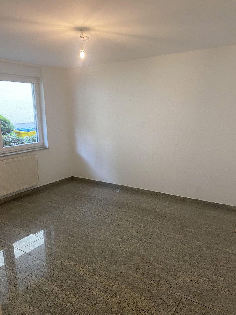 Prenájom bytu 2-izbový 100 m², Dortmund, Severné Porýnie - Westfálsko Prenájom bytu 2-izbový 100 m², Dortmund, Severné Porýnie - Westfálsko
