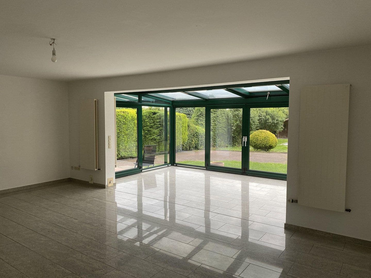 Prenájom bytu 2-izbový 100 m², Dortmund, Severné Porýnie - Westfálsko Prenájom bytu 2-izbový 100 m², Dortmund, Severné Porýnie - Westfálsko