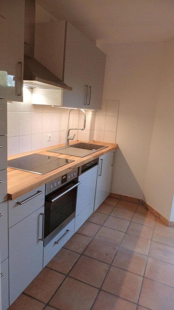 Prenájom bytu 3-izbový 121 m², Hochrad 33a, Hamburg, Hamburg Prenájom bytu 3-izbový 121 m², Hochrad 33a, Hamburg, Hamburg