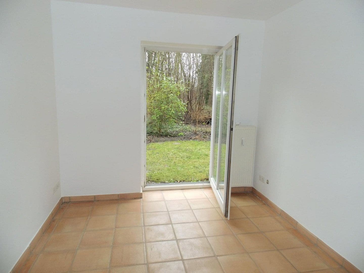 Prenájom bytu 3-izbový 121 m², Hochrad 33a, Hamburg, Hamburg Prenájom bytu 3-izbový 121 m², Hochrad 33a, Hamburg, Hamburg