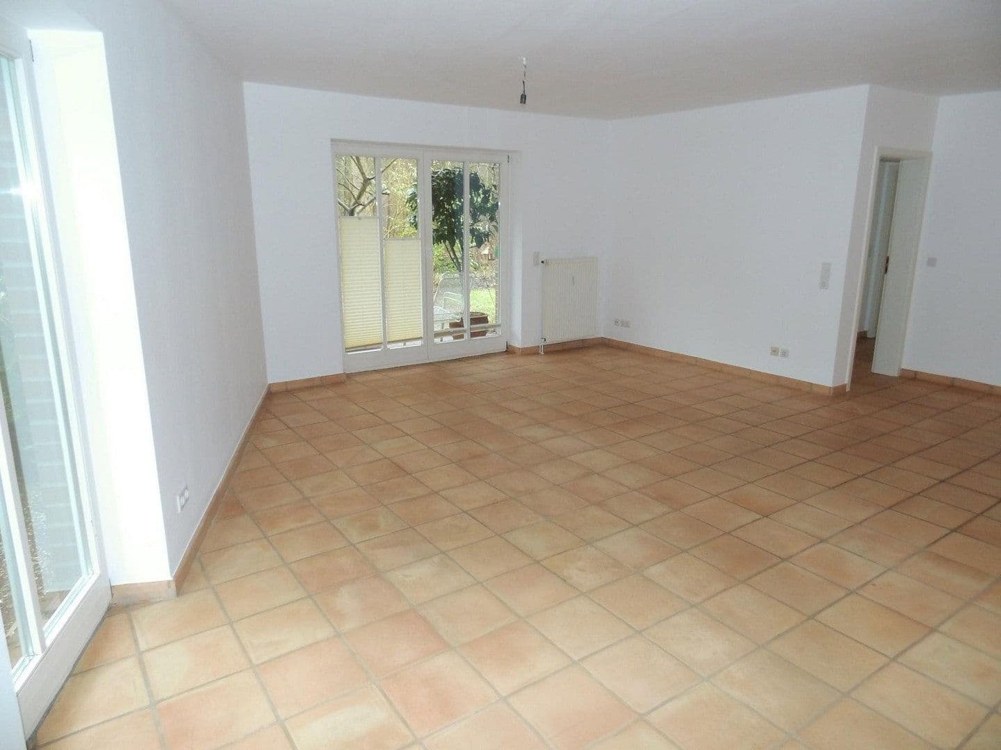 Prenájom bytu 3-izbový 121 m², Hochrad 33a, Hamburg, Hamburg Prenájom bytu 3-izbový 121 m², Hochrad 33a, Hamburg, Hamburg