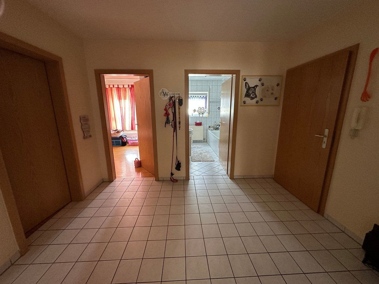 Prenájom bytu 3-izbový 91 m², Cleebronn, Bádensko-Wurttembersko Prenájom bytu 3-izbový 91 m², Cleebronn, Bádensko-Wurttembersko
