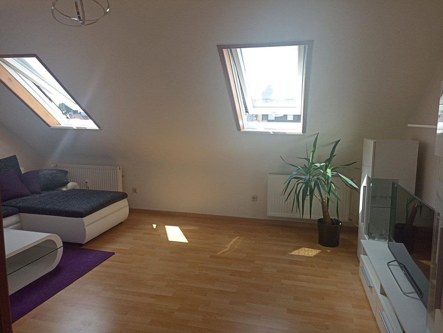 Prenájom bytu 3-izbový 68 m², Egerstraße 28, Erlangen, Bavorsko Prenájom bytu 3-izbový 68 m², Egerstraße 28, Erlangen, Bavorsko