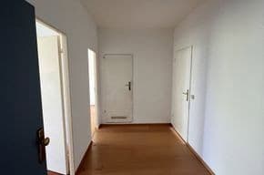 Prenájom bytu 3-izbový 69 m², Marschwitzastrasse 8, Berlin, Berlín Prenájom bytu 3-izbový 69 m², Marschwitzastrasse 8, Berlin, Berlín