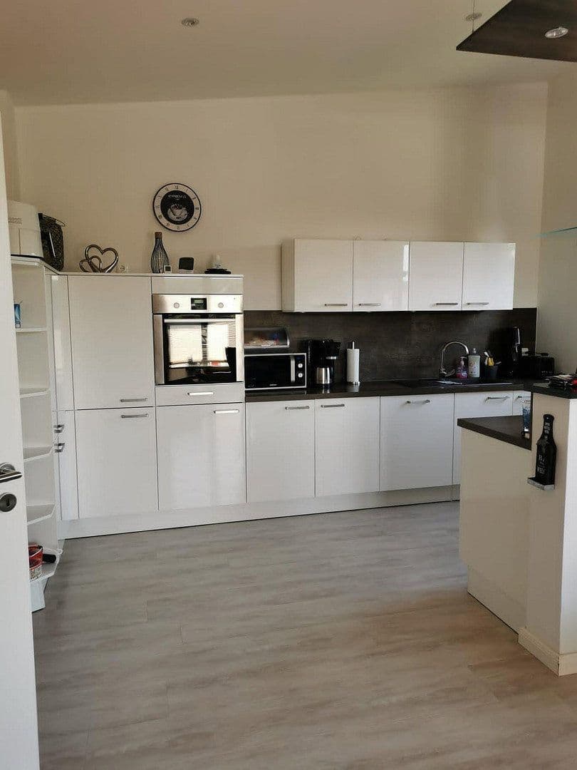 Prenájom bytu 2-izbový 83 m², Lütjensee, Šlezvicko-Holštajnsko Prenájom bytu 2-izbový 83 m², Lütjensee, Šlezvicko-Holštajnsko