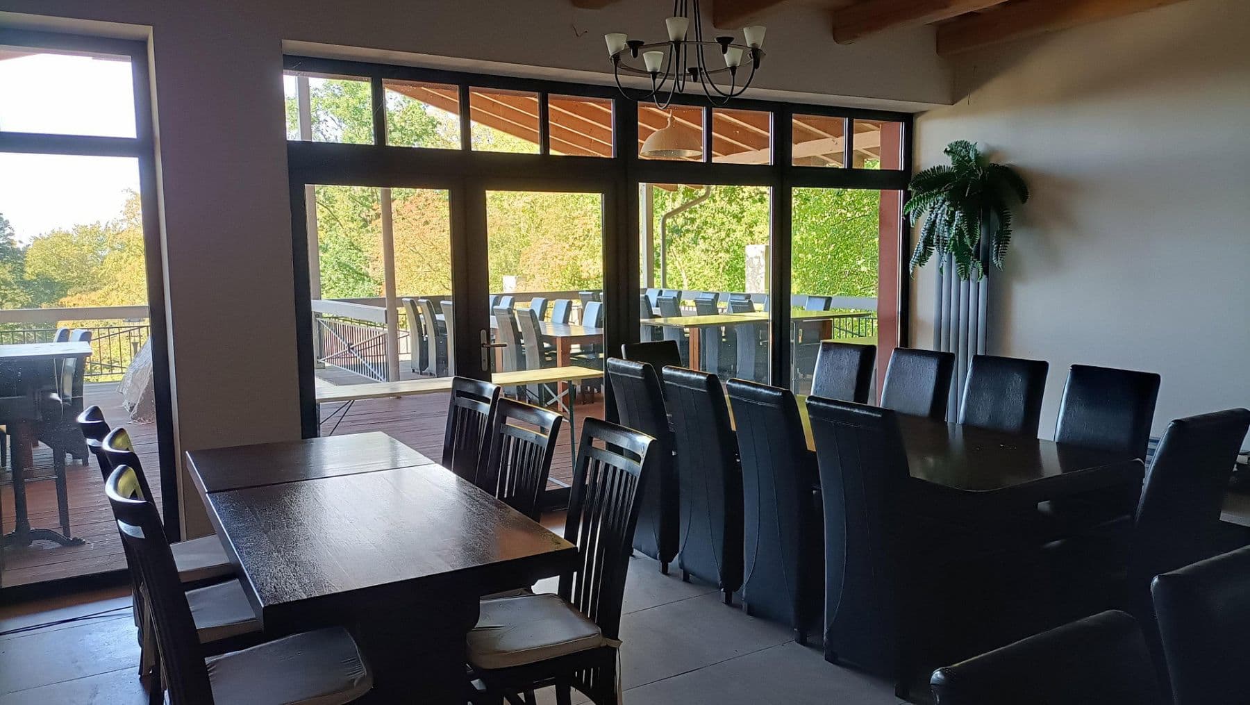 Predaj nebytového priestoru 5.560 m², Bad Nenndorf, Dolné Sasko Predaj nebytového priestoru 5.560 m², Bad Nenndorf, Dolné Sasko
